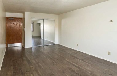 2585 Conway Avenue E Studio-2 Beds Apartment for Rent Photo Gallery 1
